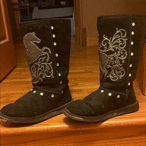 Montana West Black Embroidered Winter Boots western